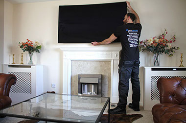 tv wall mounting Gloucestershire